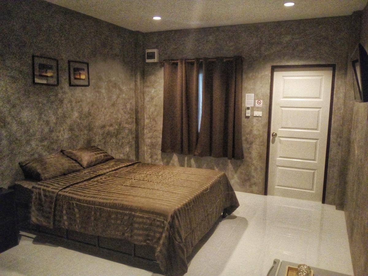 4Hearts Loft House Hotel Surat Thani Exterior foto